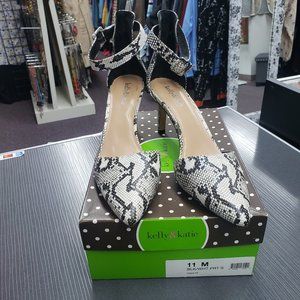 Kelly & Katie Women's size 11M Black and White Snake Print 3 inch Heels NO BOX